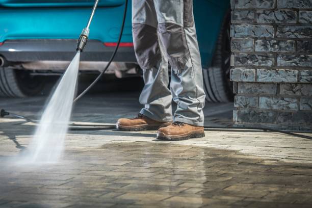 Best Driveway Pressure Washing  in Cleburne, TX